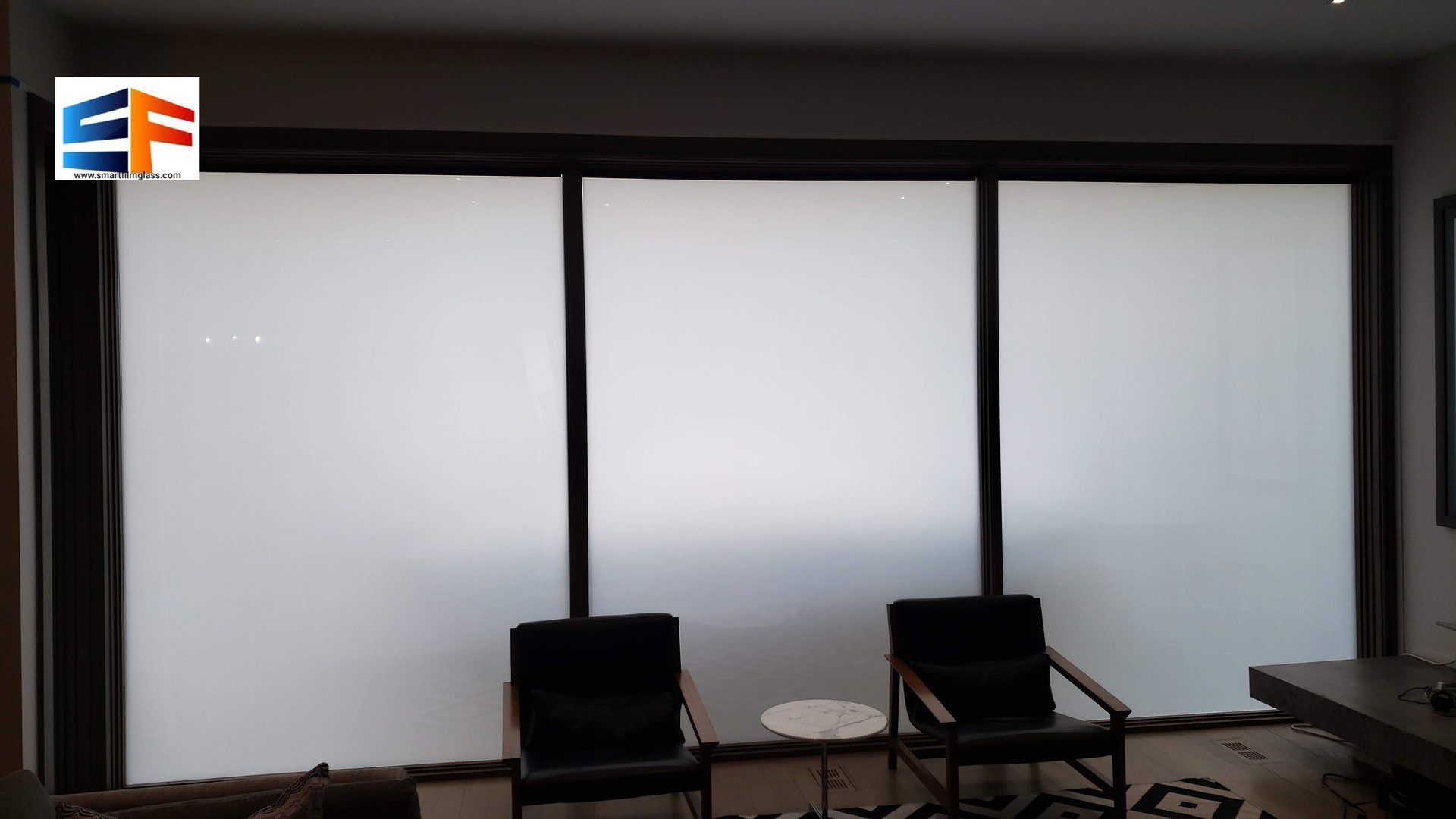 Living room with frosted glass panels